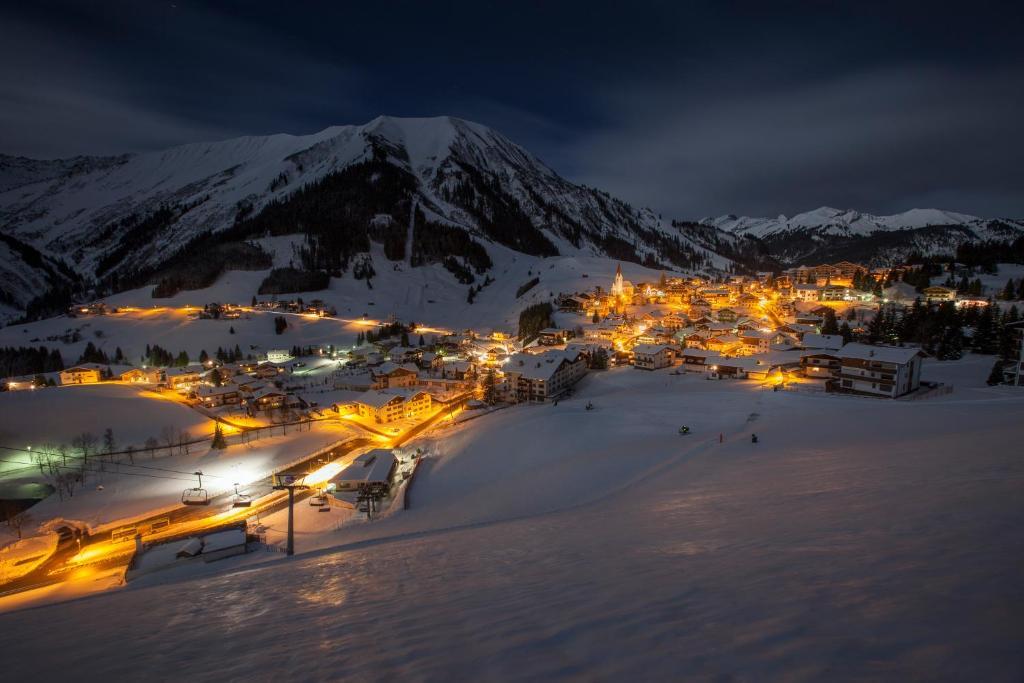 Gaestehaus Zugspitzblick Berwang Kültér fotó